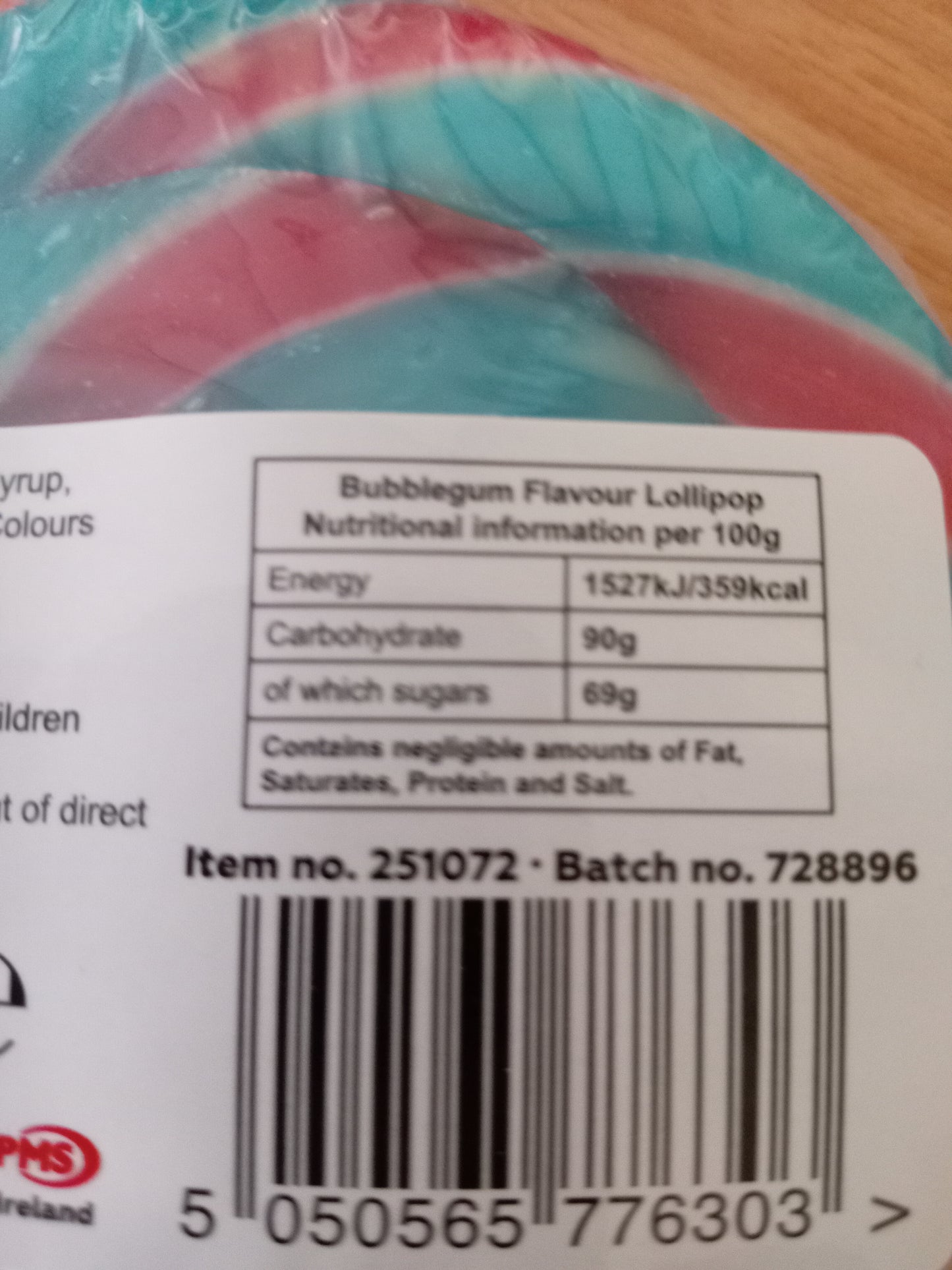 Bubblegum giant lollies